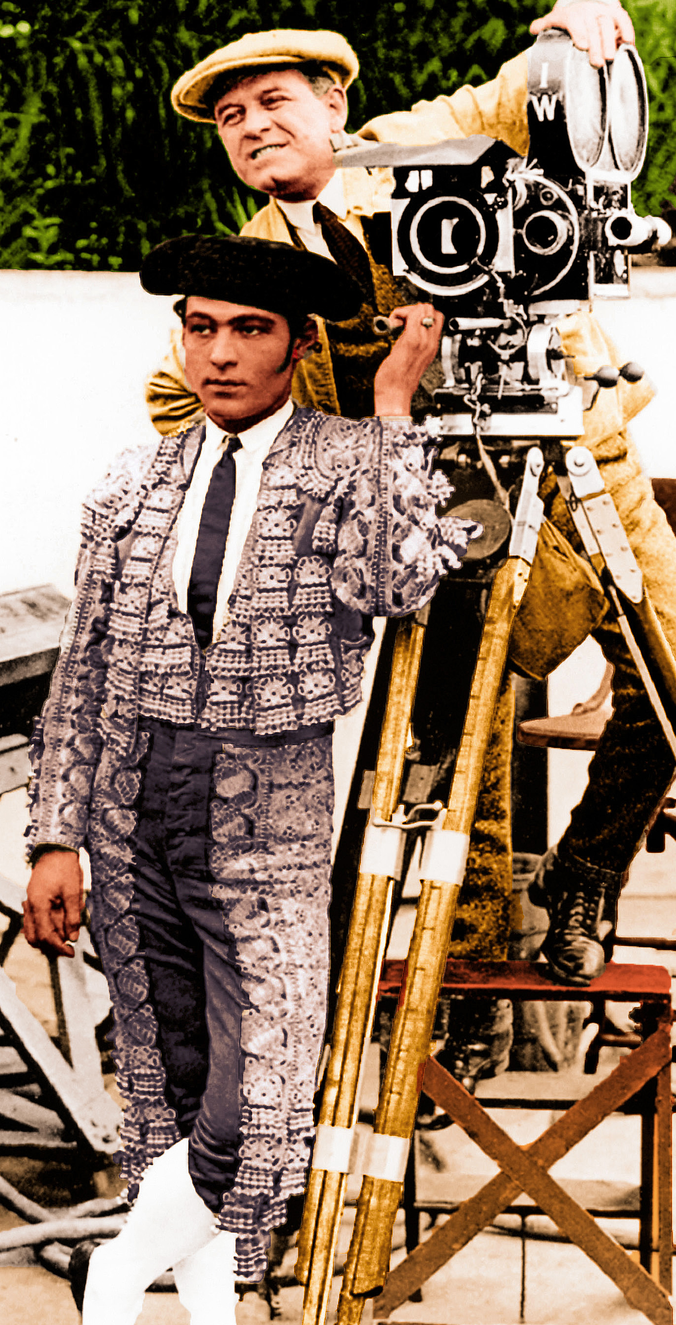 Valentino B&S Final_Final-1_edited-1.jpg